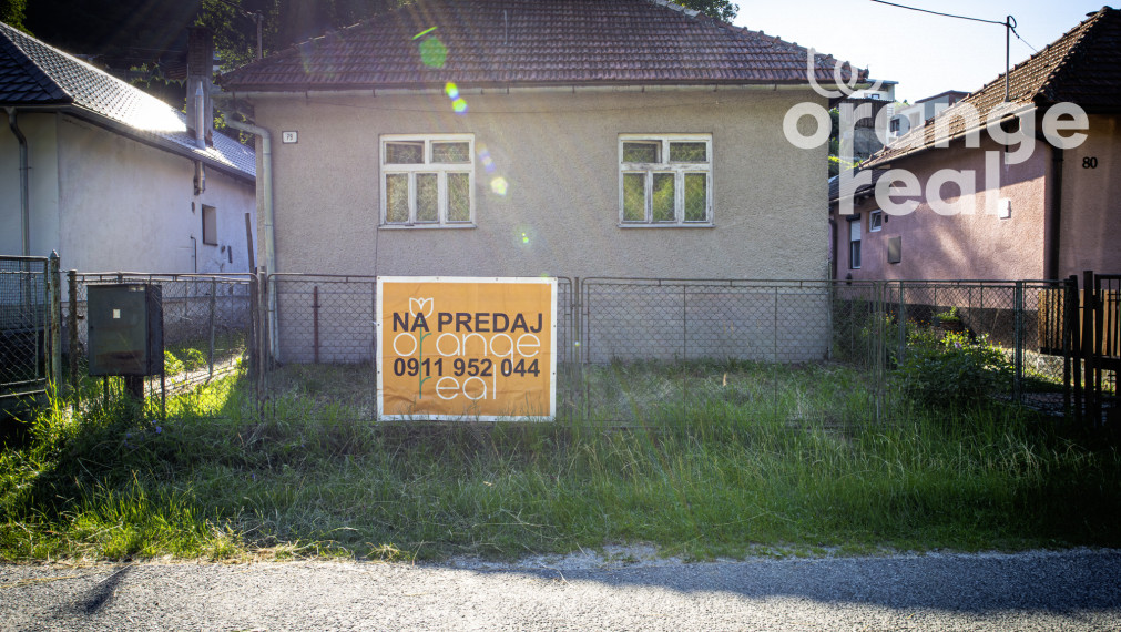 Rodinný dom vo Veľkom Folkmari RESERVE